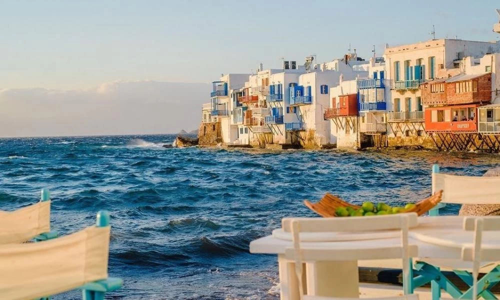 Κορονοϊός: Φόβοι για ακυρώσεις διακοπών στα νησιά λογο του ιού